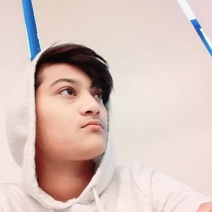 Meet your Posher, Mujeeb